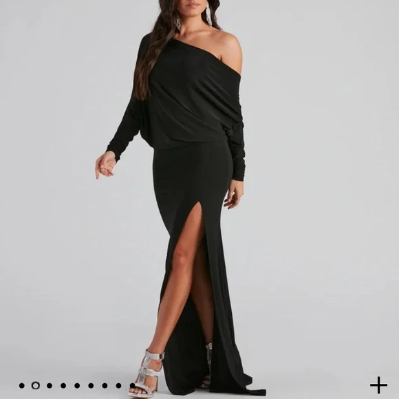 Londyn Formal Convertible Gown - Picture 2 of 8